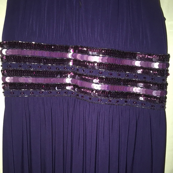Formal dress, Woman’s size 8 - Picture 2 of 8